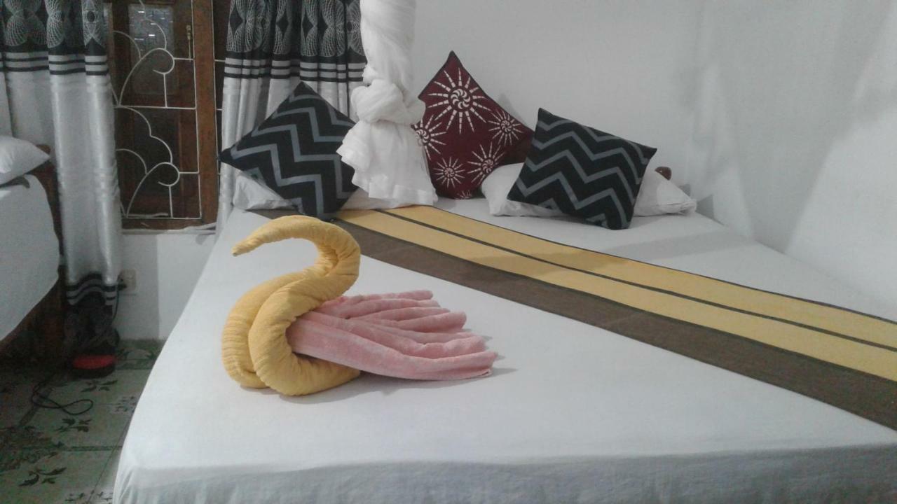 Kalana Homestay Sigiriya Esterno foto